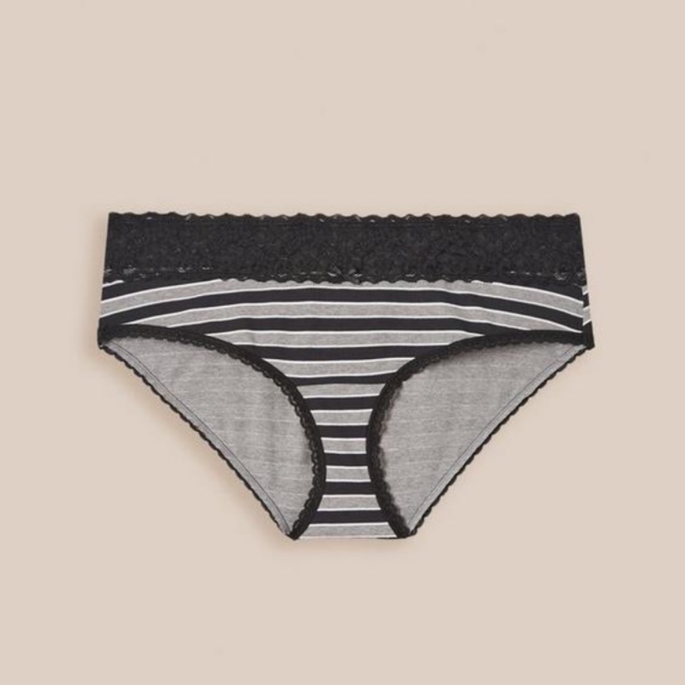 Torrid Cotton mid-rise hipster lace trim panty